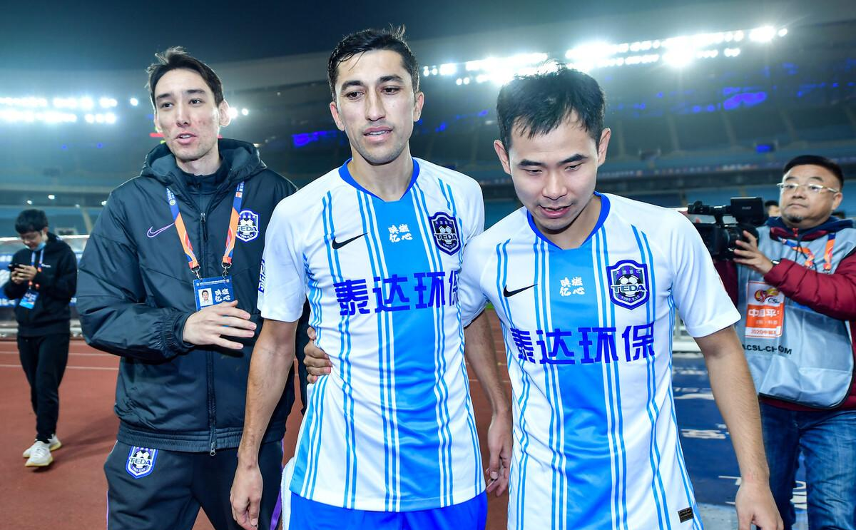 阿扎伦卡官方宣布领先优势明显新规,德国队引发争议!引发球迷热议 阿扎伦卡官方宣布领先优势明显新规,德国队引发争议!引发球迷热议