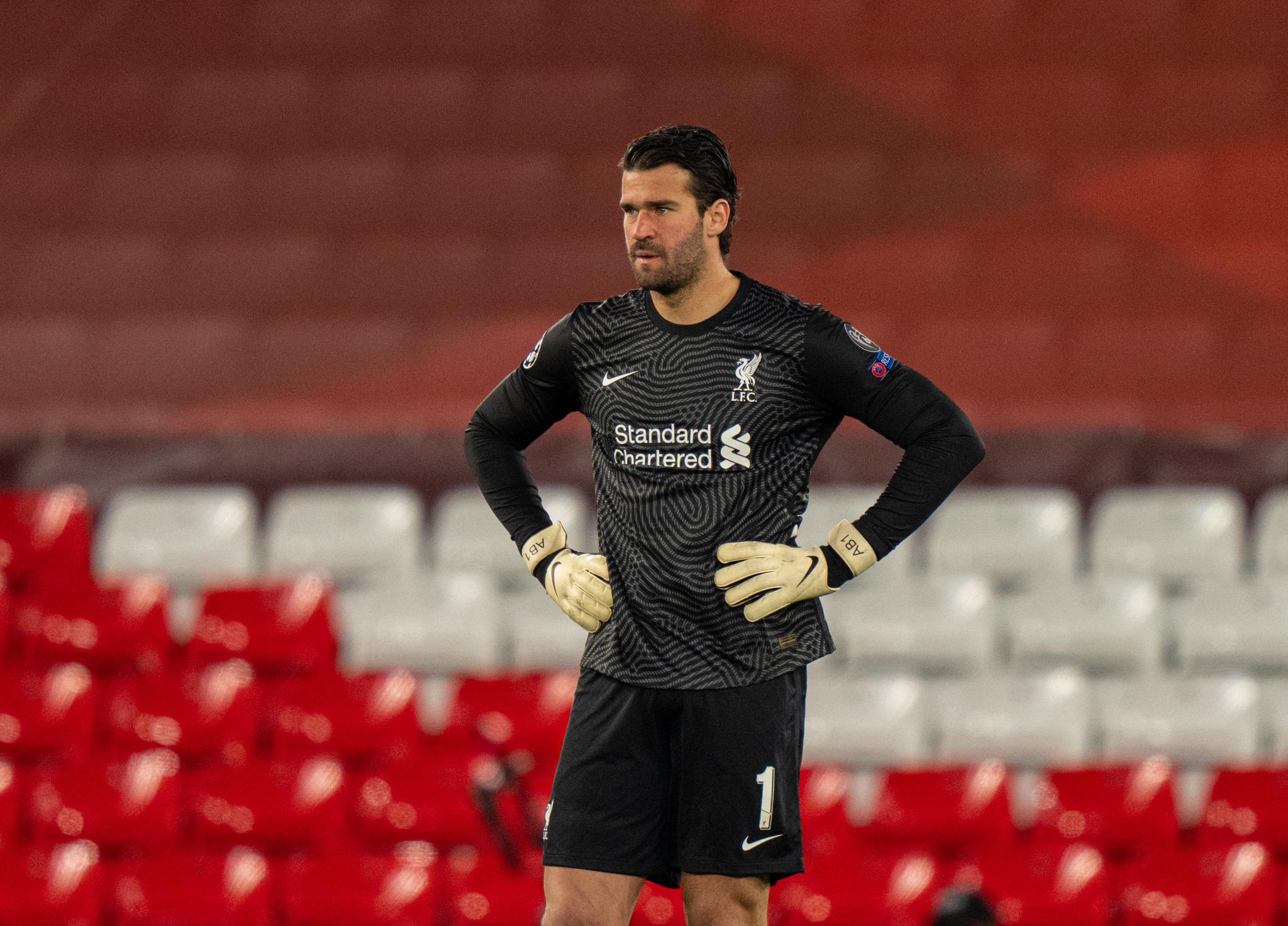 利物浦训练开放日；集结日调整名单引欢呼；欧冠在即；纪律约束更严格